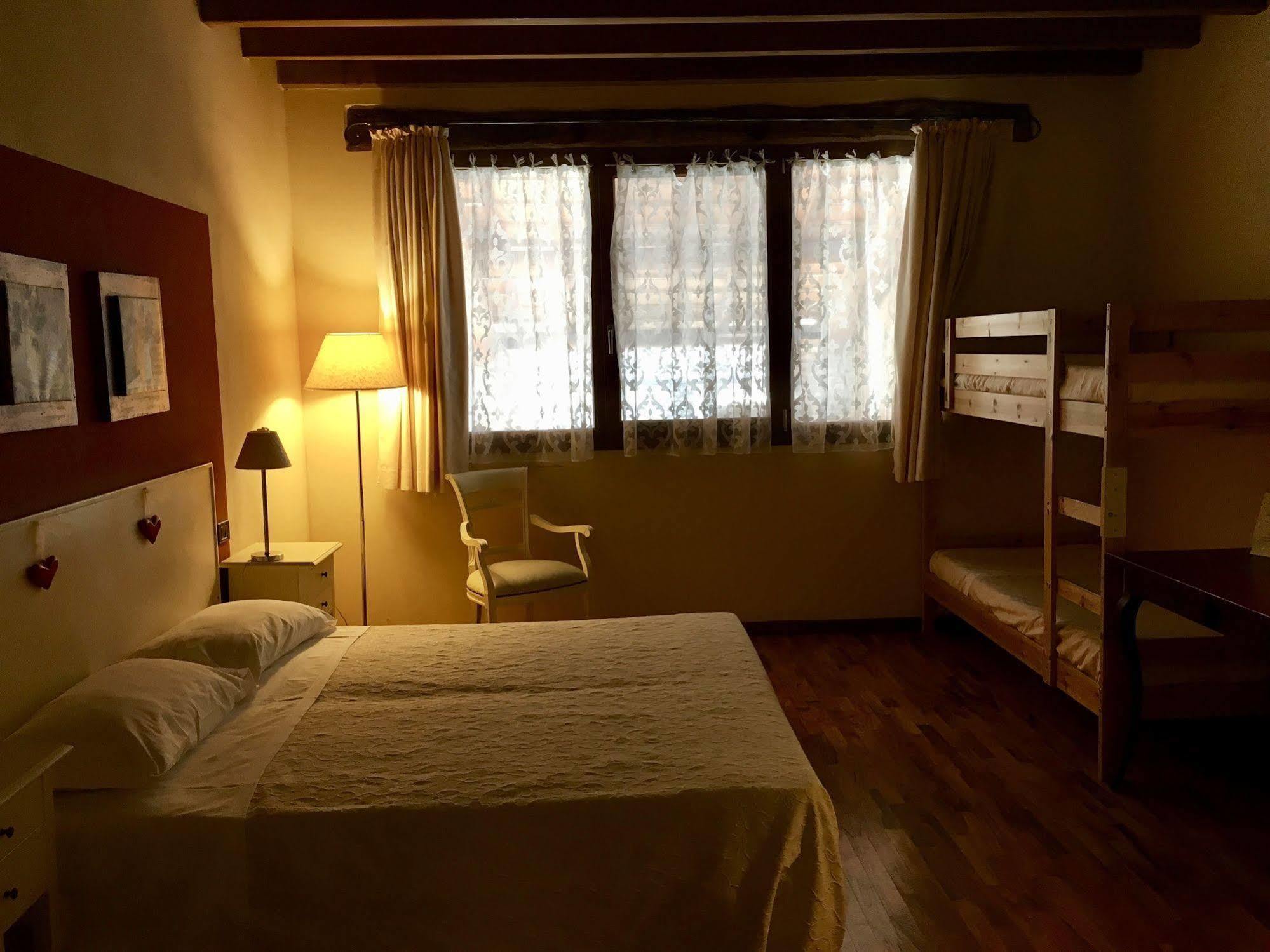 Agriturismo Corte Rocca Сан-Джорджо-ди-Мантова Экстерьер фото
