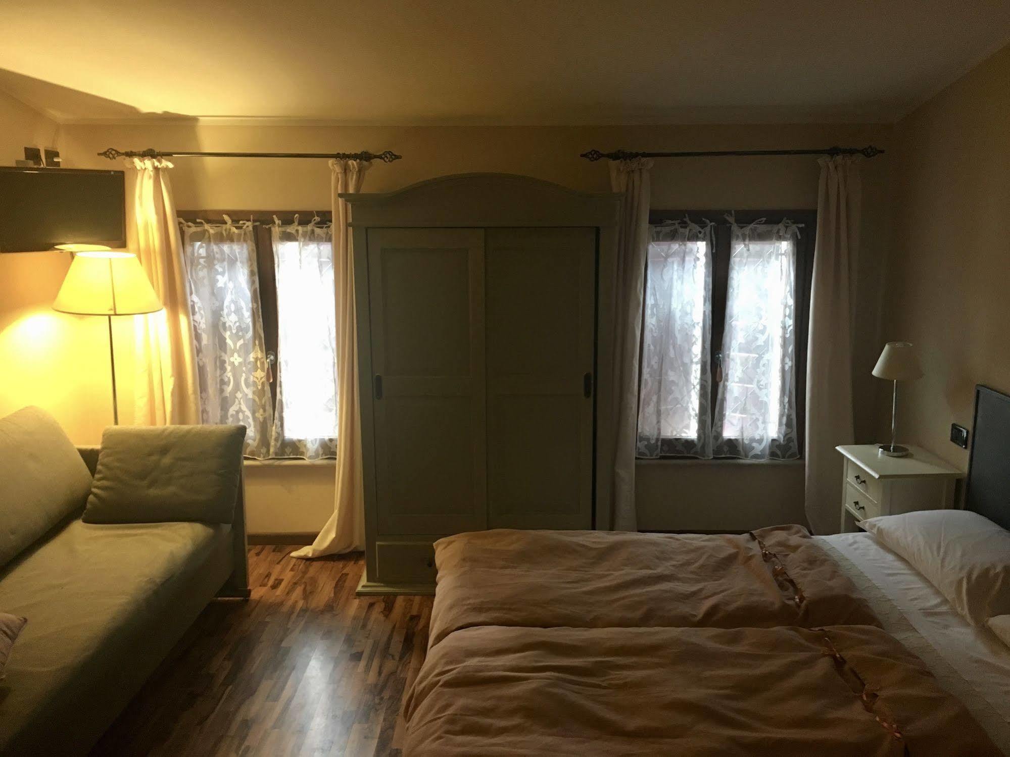 Agriturismo Corte Rocca Сан-Джорджо-ди-Мантова Экстерьер фото