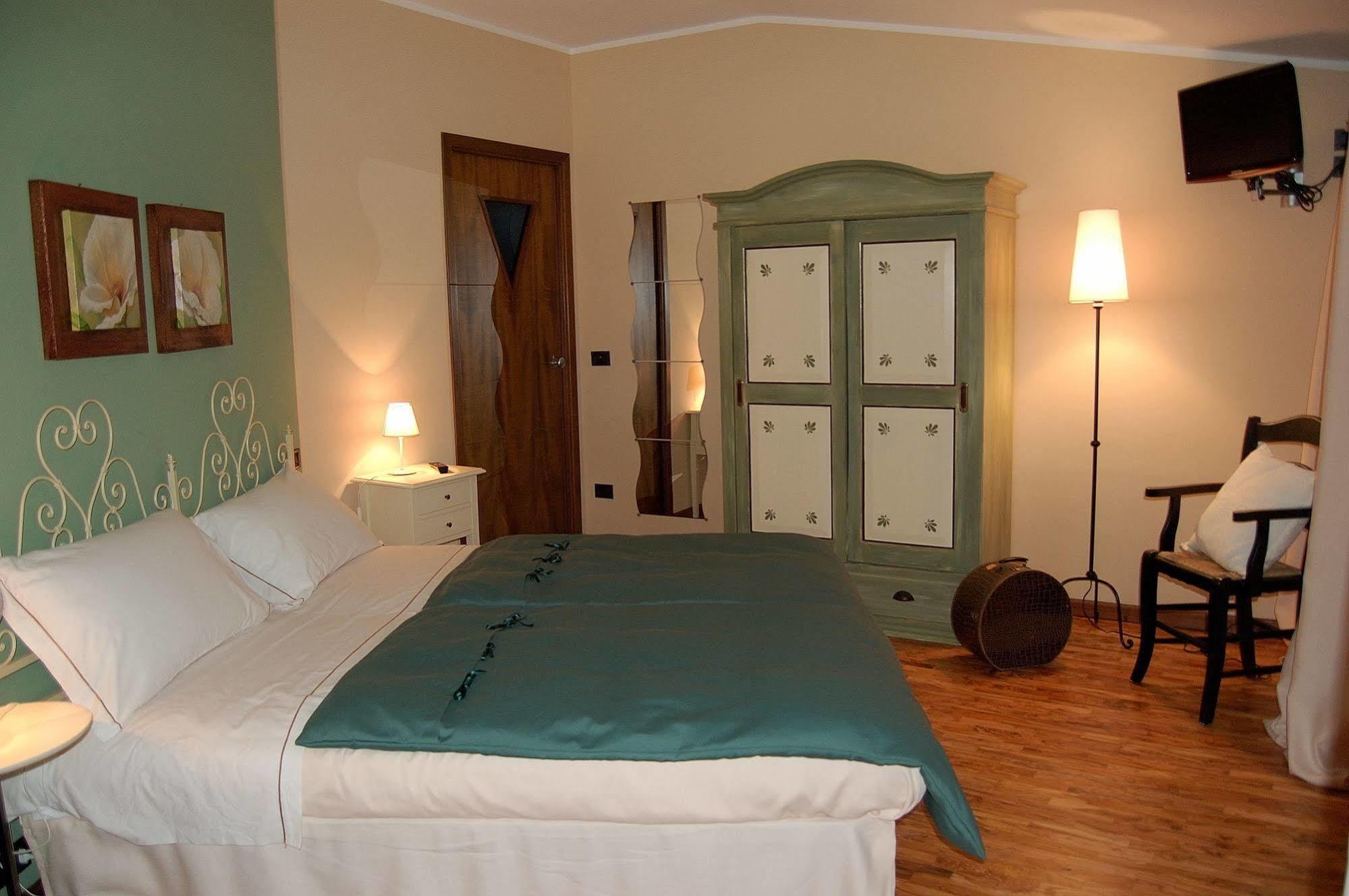 Agriturismo Corte Rocca Сан-Джорджо-ди-Мантова Экстерьер фото
