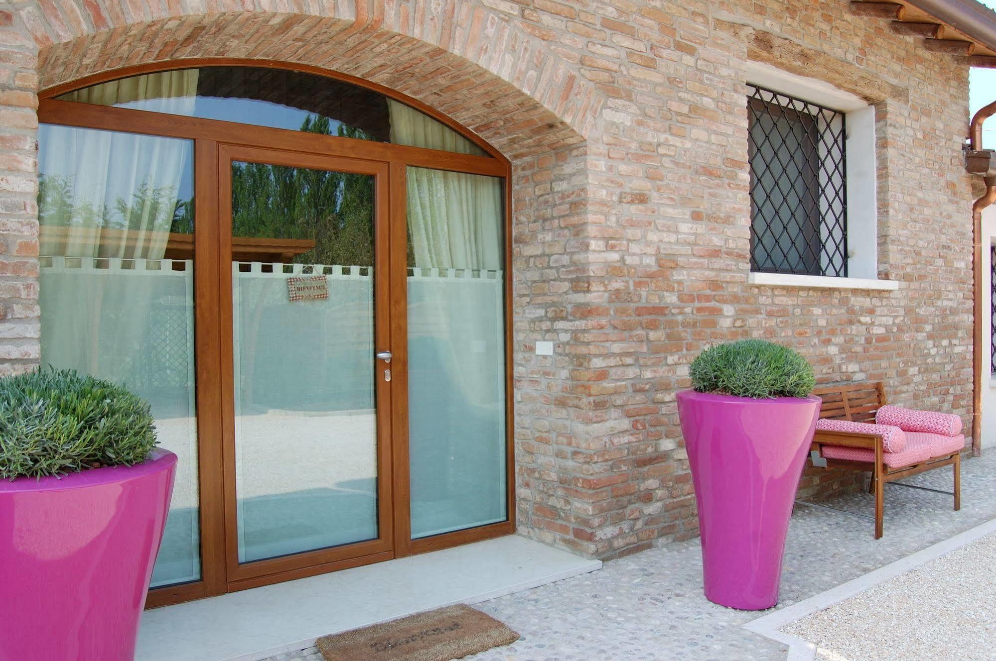 Agriturismo Corte Rocca Сан-Джорджо-ди-Мантова Экстерьер фото